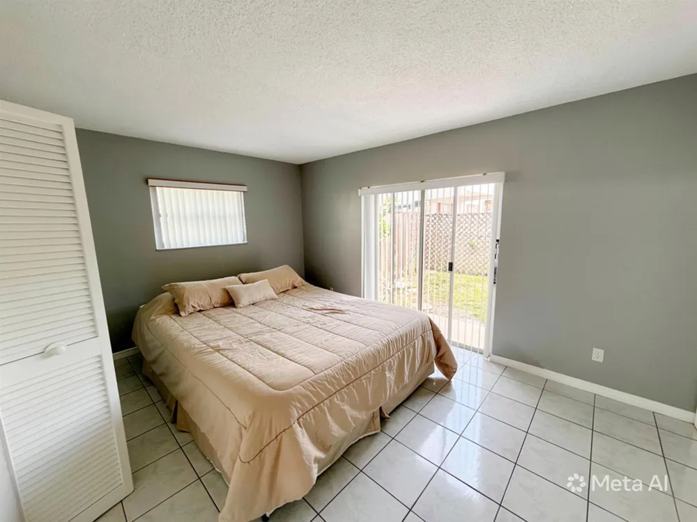 320 SW 1ST STREET #D-2 Pompano Beach, FL 33060