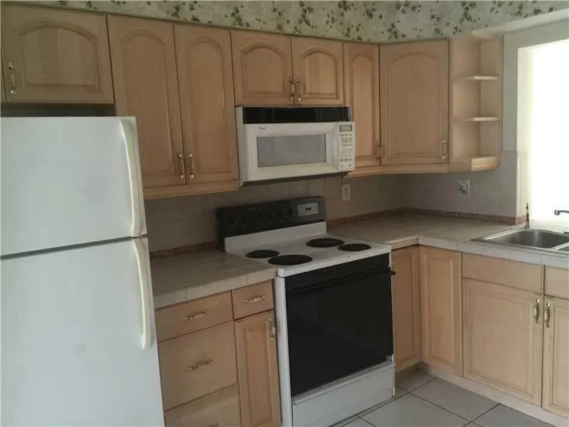 9330 NW 42ND COURT #9330 Sunrise, FL 33351