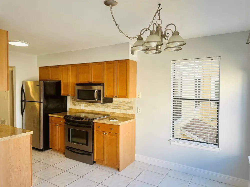 225 S TROPICAL TRAIL #320 Merritt Island, FL 32952