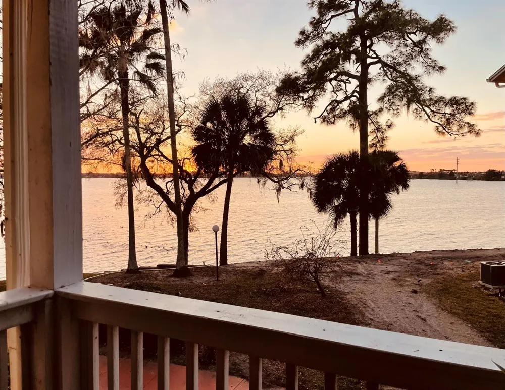 225 S TROPICAL TRAIL #320 Merritt Island, FL 32952