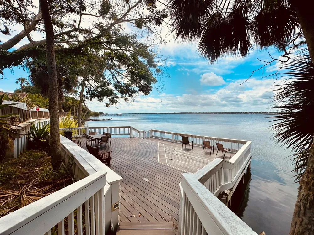 225 S TROPICAL TRAIL #320 Merritt Island, FL 32952