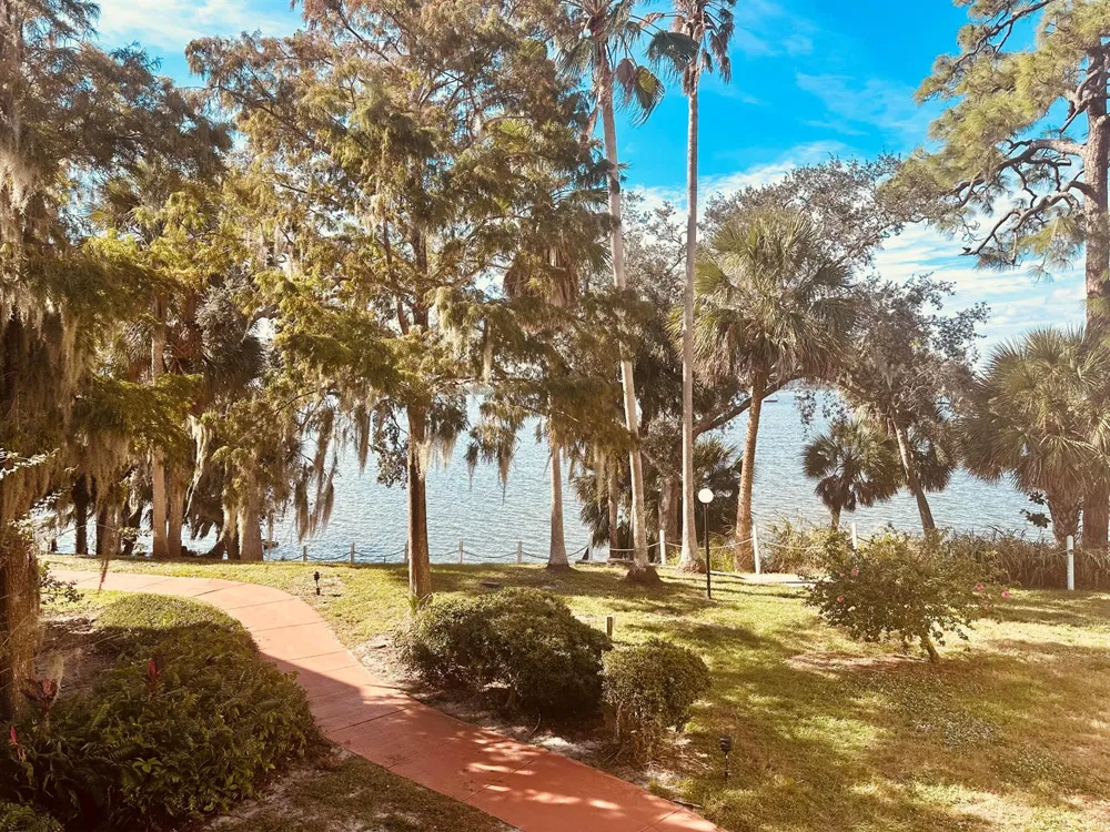 225 S TROPICAL TRAIL #320 Merritt Island, FL 32952