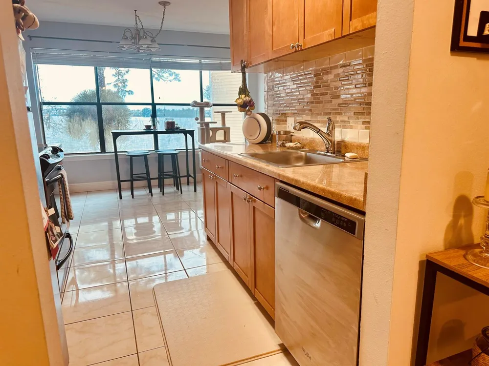 225 S TROPICAL TRAIL #320 Merritt Island, FL 32952