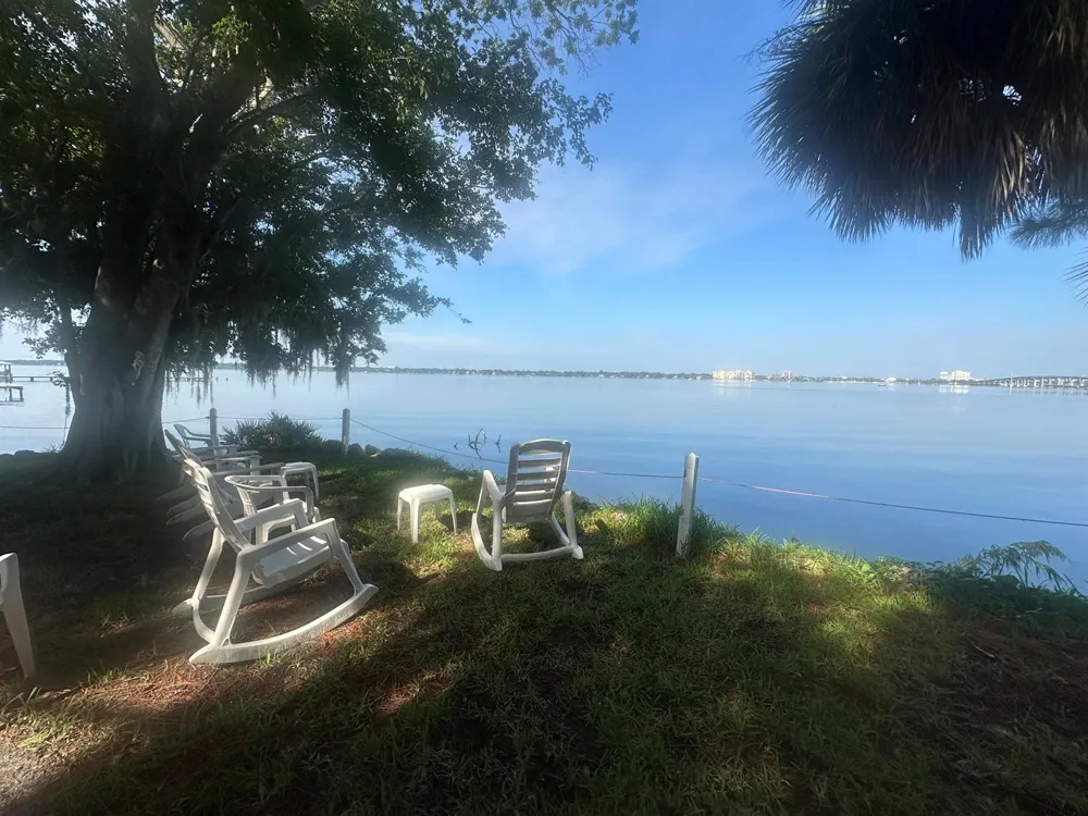 225 S TROPICAL TRAIL #320 Merritt Island, FL 32952