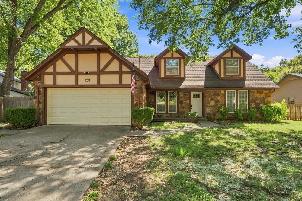 8309 S Pittsburg Avenue Tulsa, OK 74137
