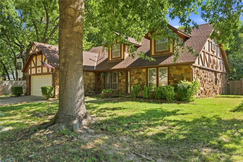 8309 S Pittsburg Avenue Tulsa, OK 74137