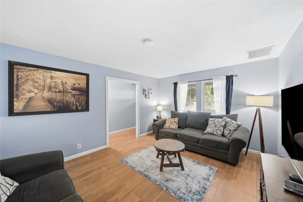 8309 S Pittsburg Avenue Tulsa, OK 74137