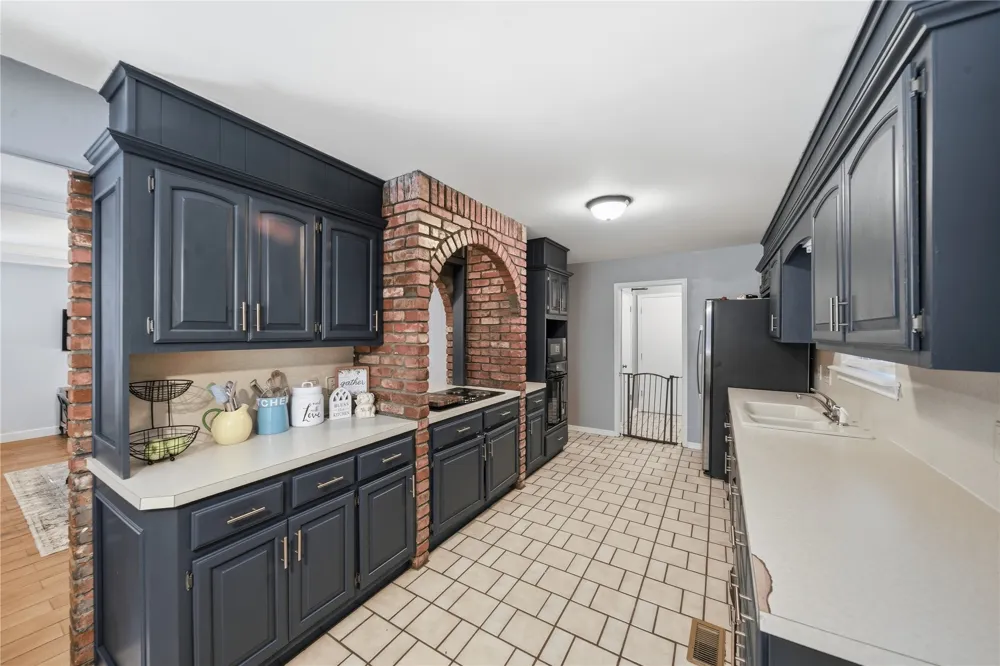 8309 S Pittsburg Avenue Tulsa, OK 74137