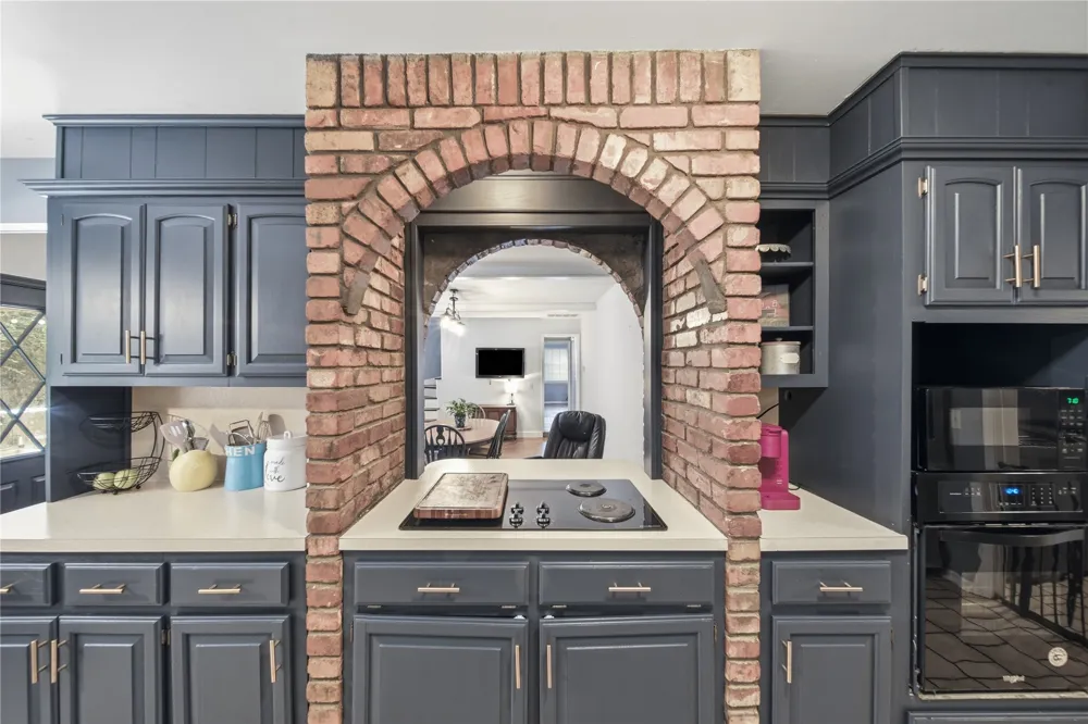 8309 S Pittsburg Avenue Tulsa, OK 74137