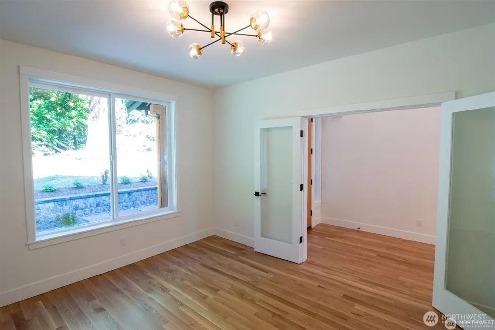 7912 140th Avenue NE Redmond, WA 98052