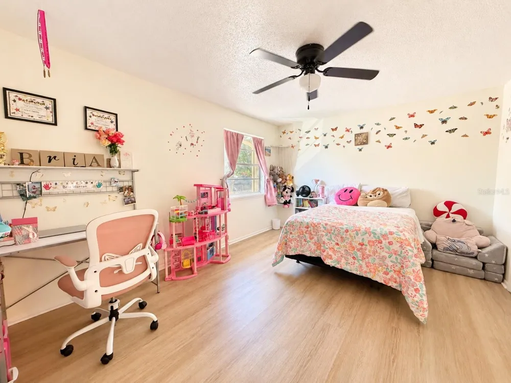 7535 ABONADO ROAD #B Tampa, FL 33615