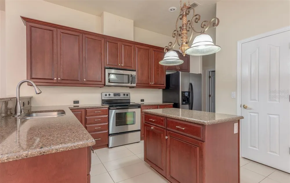 7191 SW 35TH AVENUE Gainesville, FL 32608