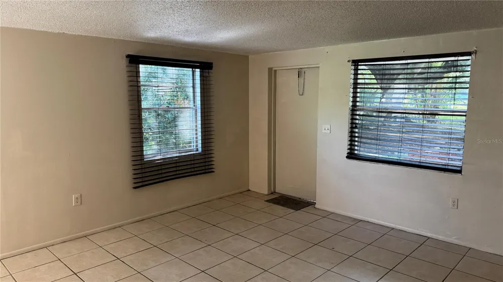 2313 52ND AVENUE E Bradenton, FL 34203