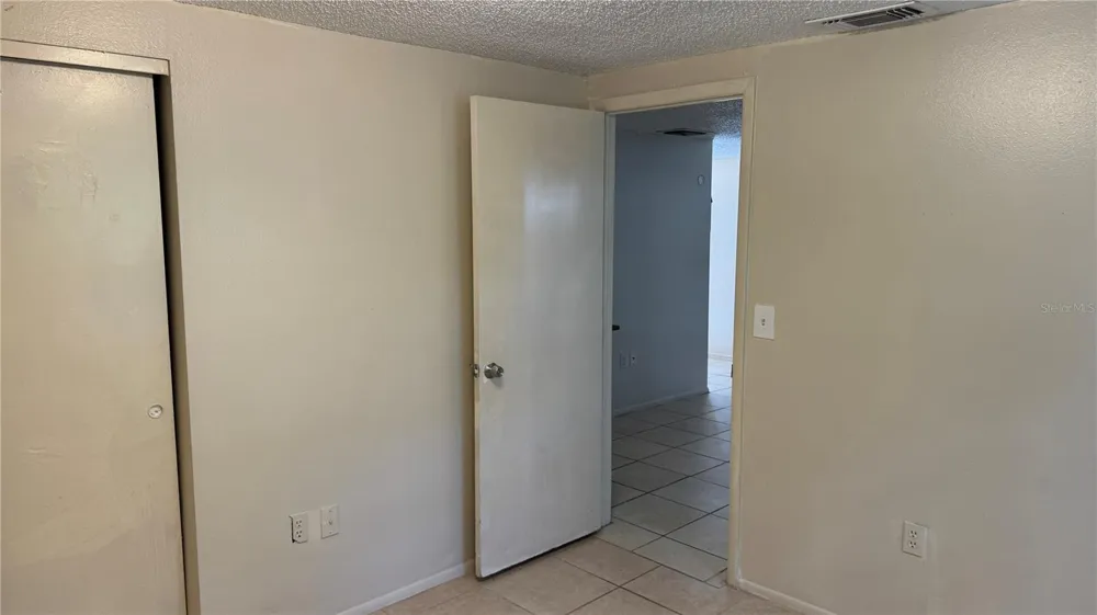 2313 52ND AVENUE E Bradenton, FL 34203