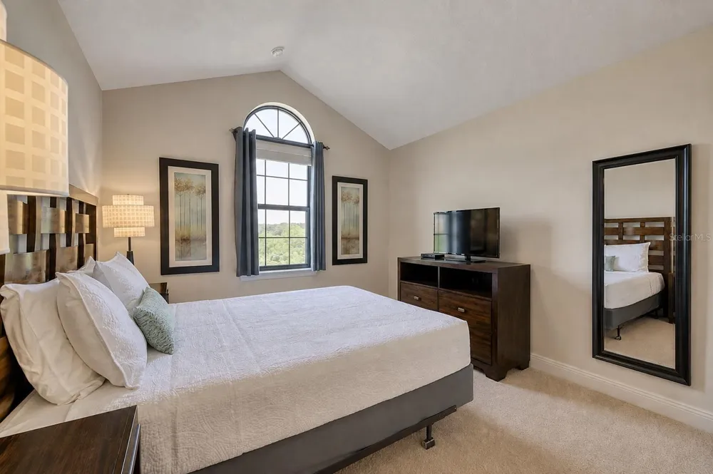 8151 ROSEVILLE BOULEVARD Davenport, FL 33896
