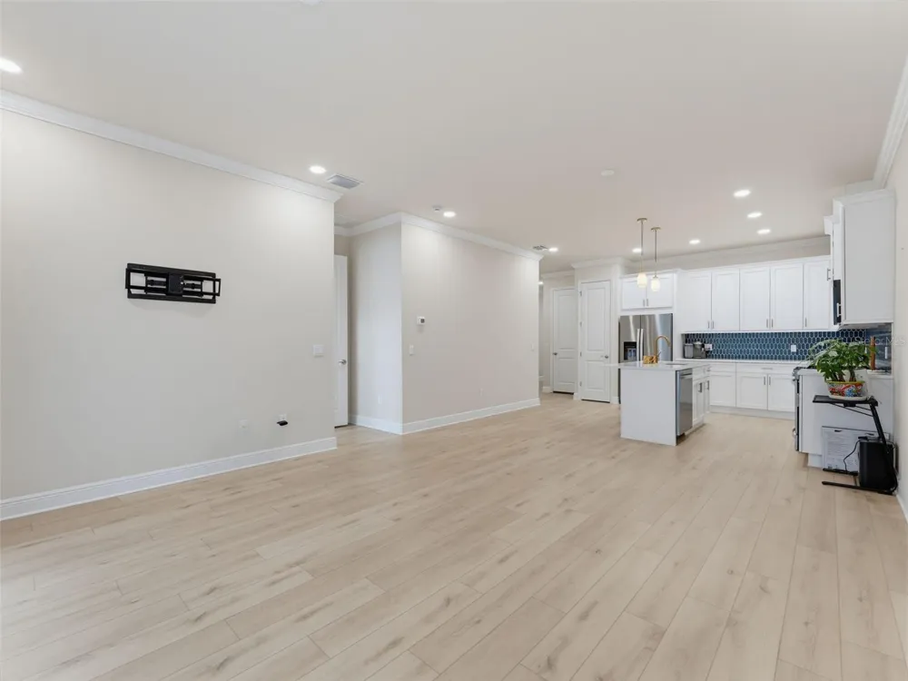 2525 MARIO WAY Clearwater, FL 33761