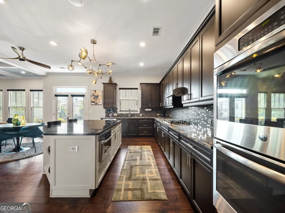 6385 Bellmoore Park LN Johns Creek, GA 30097