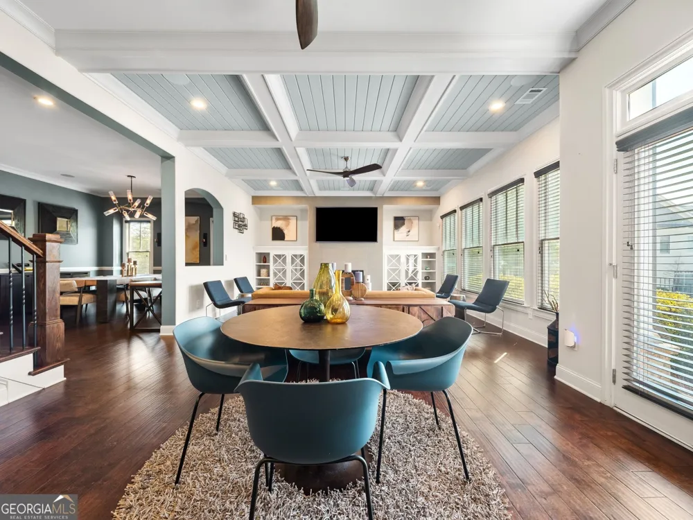 6385 Bellmoore Park LN Johns Creek, GA 30097