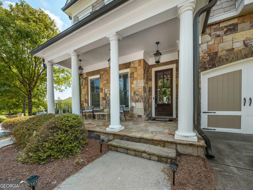 6385 Bellmoore Park LN Johns Creek, GA 30097