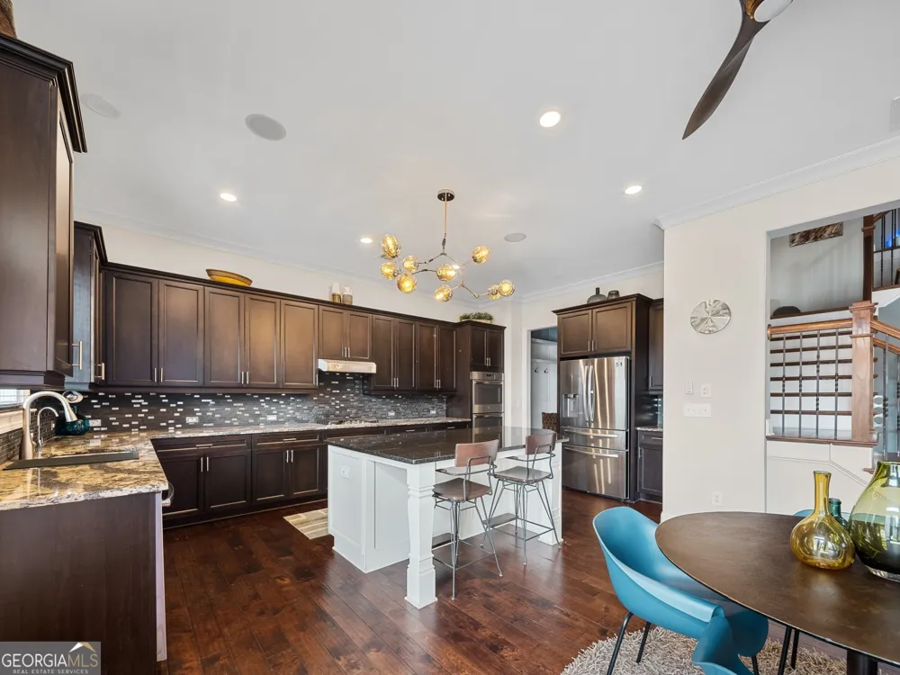 6385 Bellmoore Park LN Johns Creek, GA 30097