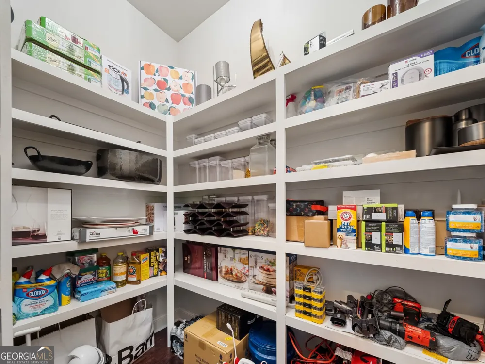 6385 Bellmoore Park LN Johns Creek, GA 30097