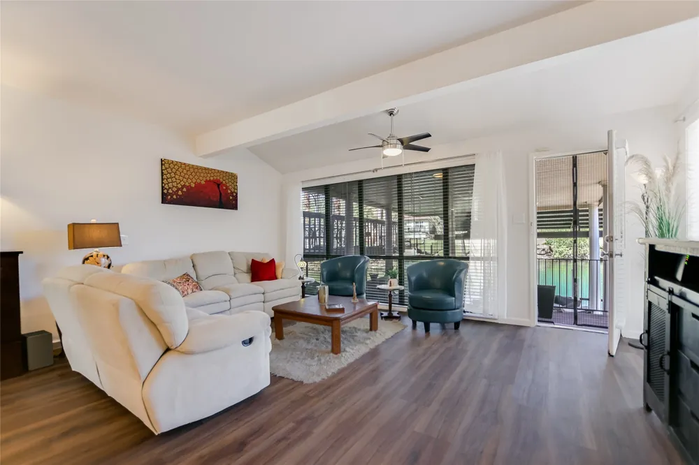 613 Hi Circle #A Horseshoe Bay, TX 78657
