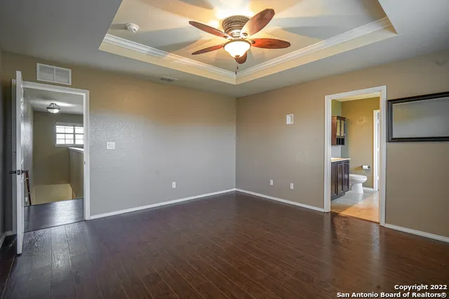 425 AUBURN PARK Selma, TX 78154
