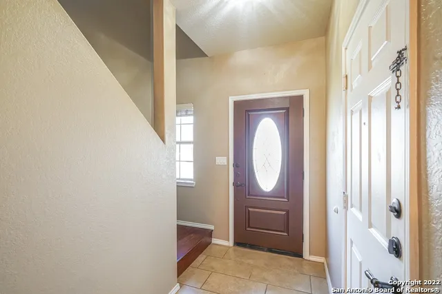 425 AUBURN PARK Selma, TX 78154
