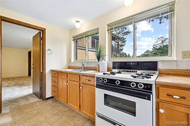 19275 Silver Sage Way Monument, CO 80132