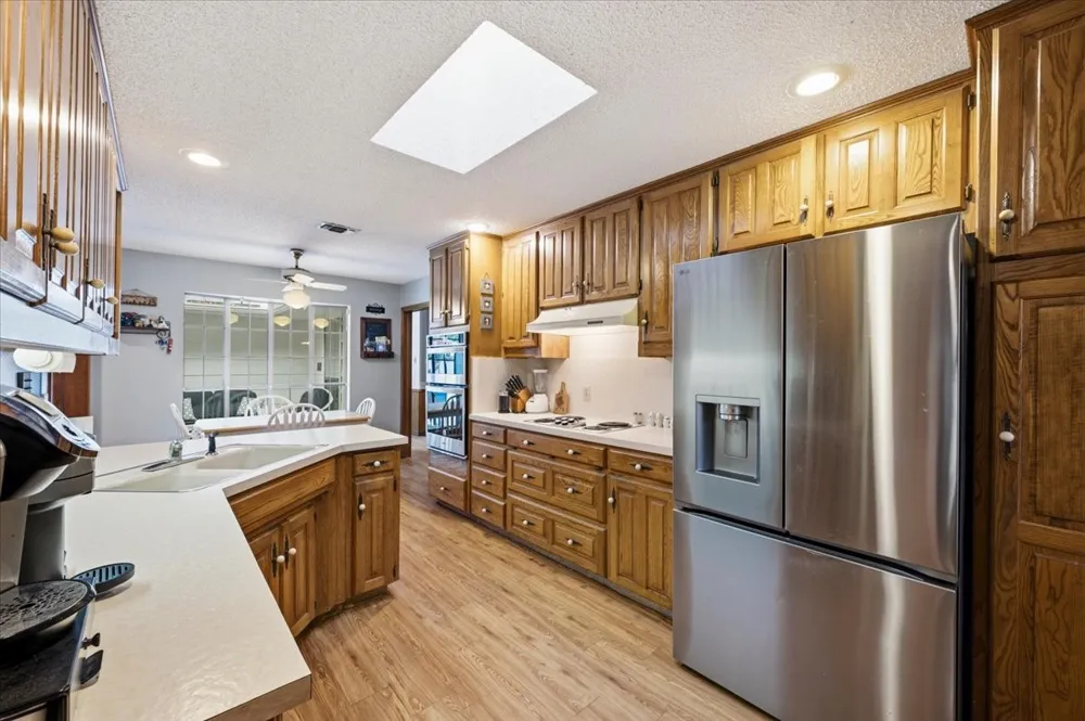 4604 Clay Court Lane Arlington, TX 76017