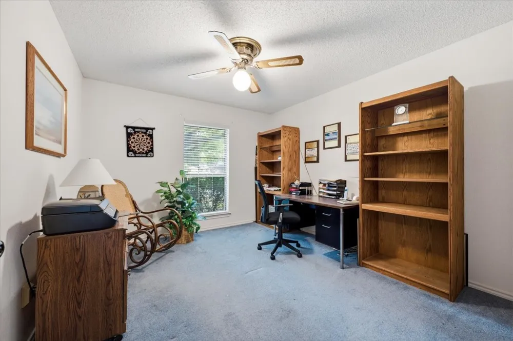 4604 Clay Court Lane Arlington, TX 76017