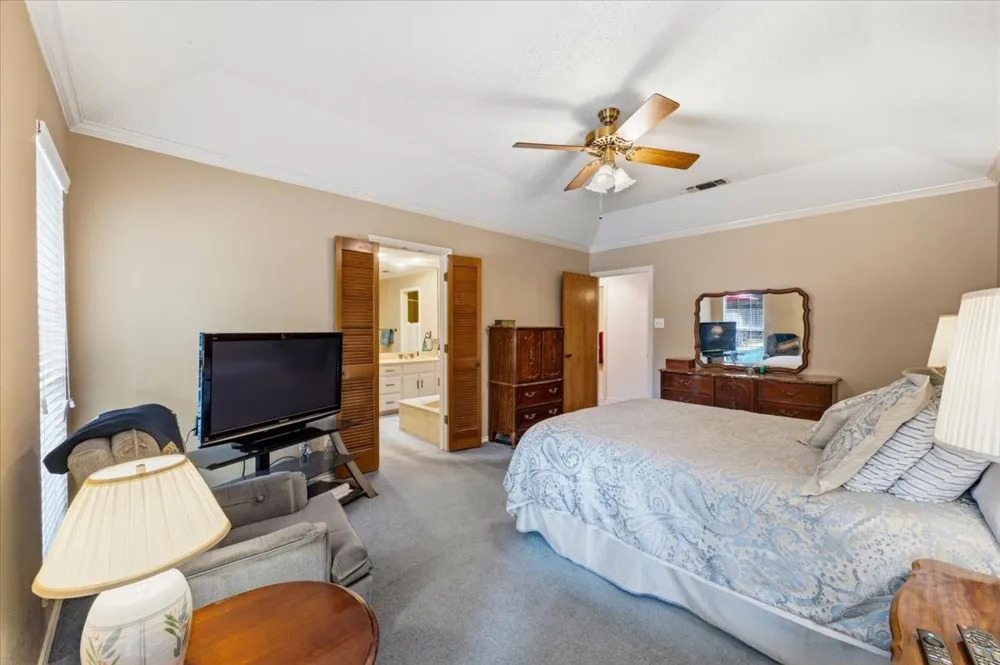 4604 Clay Court Lane Arlington, TX 76017