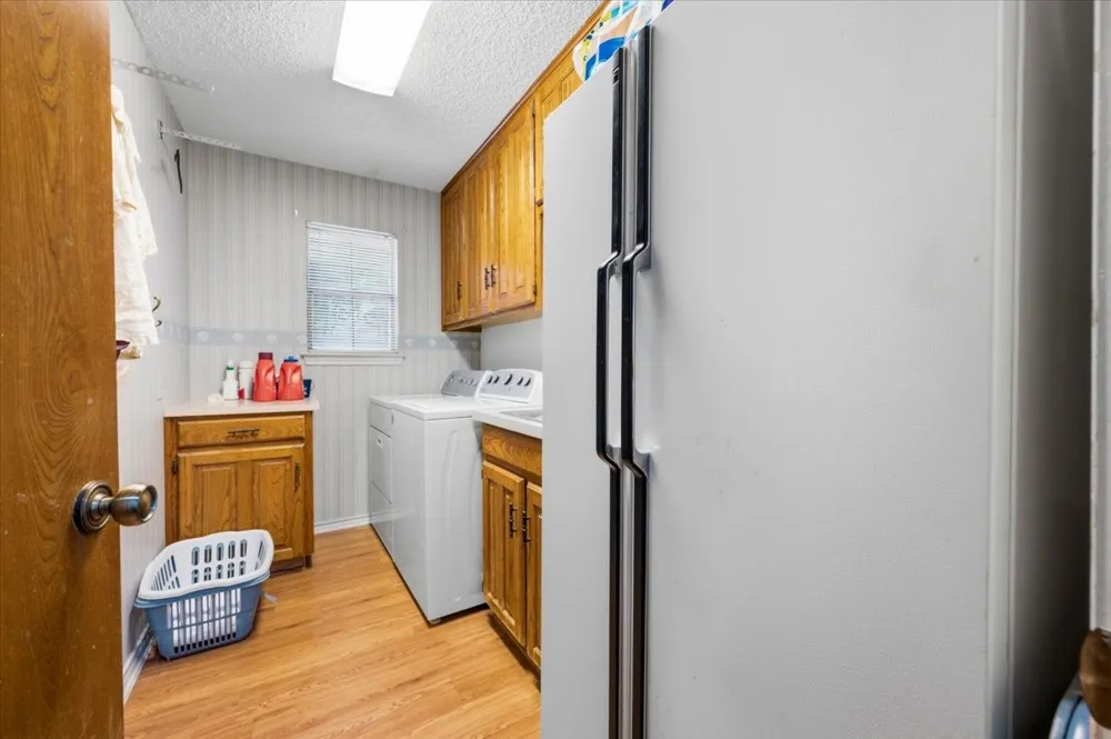 4604 Clay Court Lane Arlington, TX 76017
