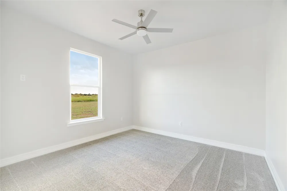 451 County Road 26850 Petty, TX 75470