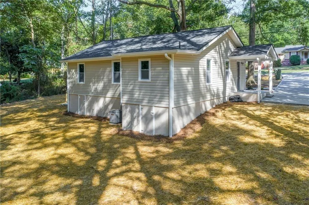 6429 Gordon Street Lithia Springs, GA 30122