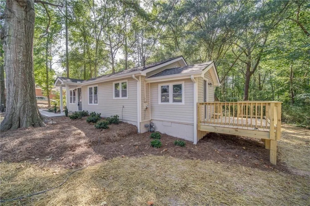 6429 Gordon Street Lithia Springs, GA 30122