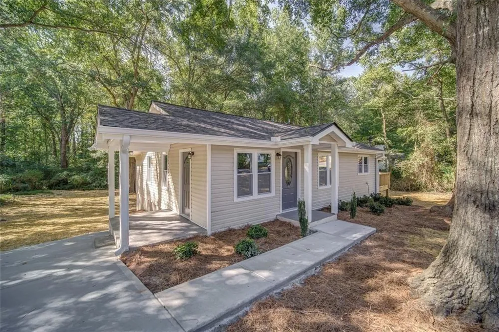 6429 Gordon Street Lithia Springs, GA 30122