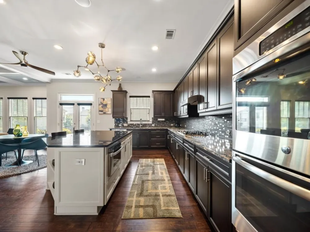 6385 Bellmoore Park Lane Johns Creek, GA 30097