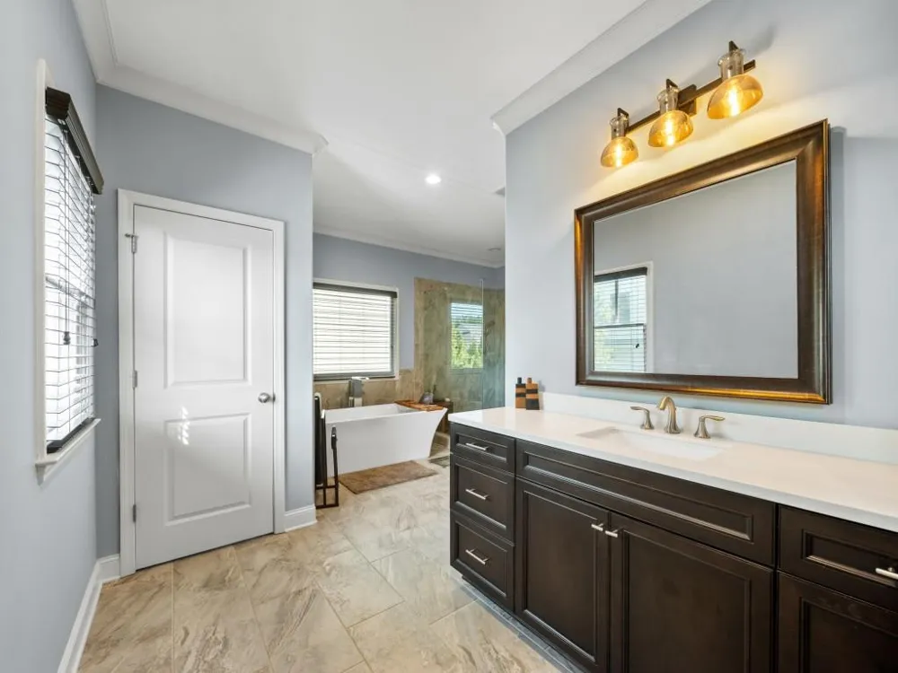 6385 Bellmoore Park Lane Johns Creek, GA 30097