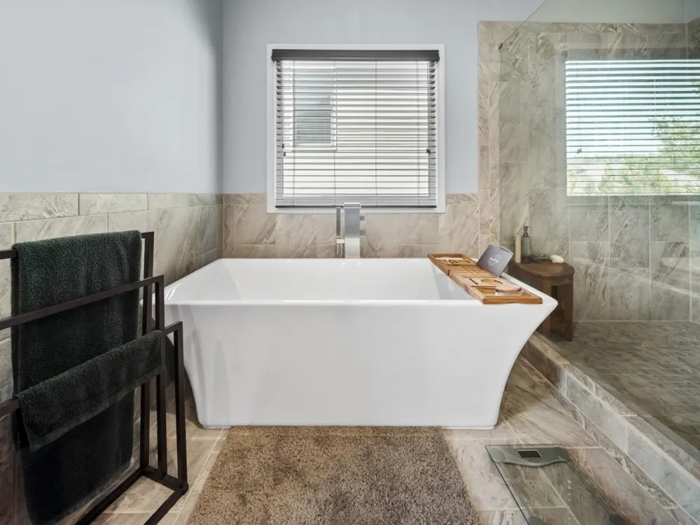 6385 Bellmoore Park Lane Johns Creek, GA 30097