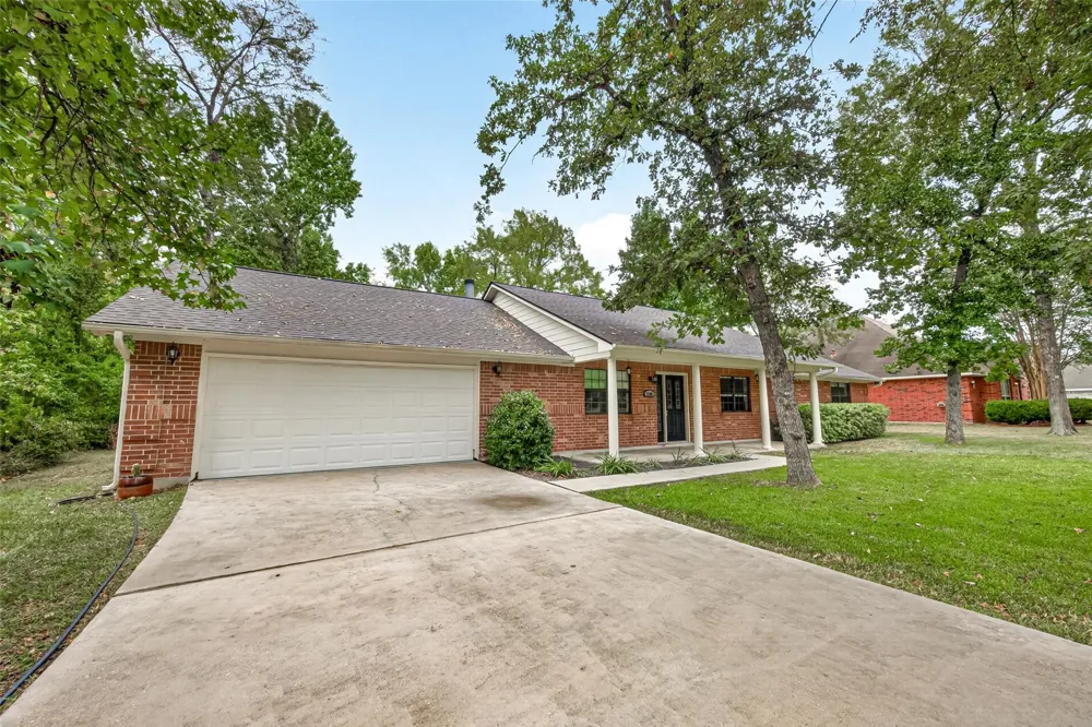 7506 Wedgewood Drive Magnolia, TX 77354