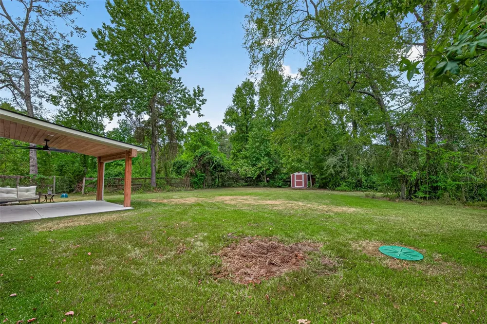 7506 Wedgewood Drive Magnolia, TX 77354