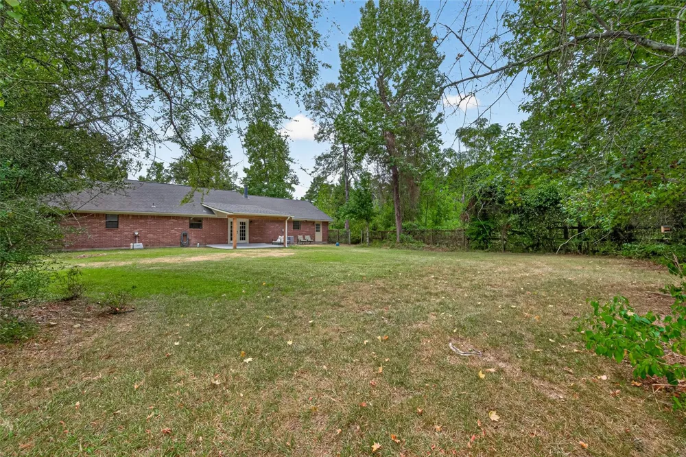 7506 Wedgewood Drive Magnolia, TX 77354