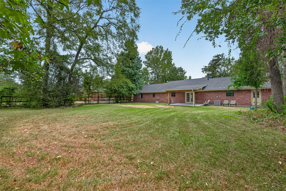 7506 Wedgewood Drive Magnolia, TX 77354