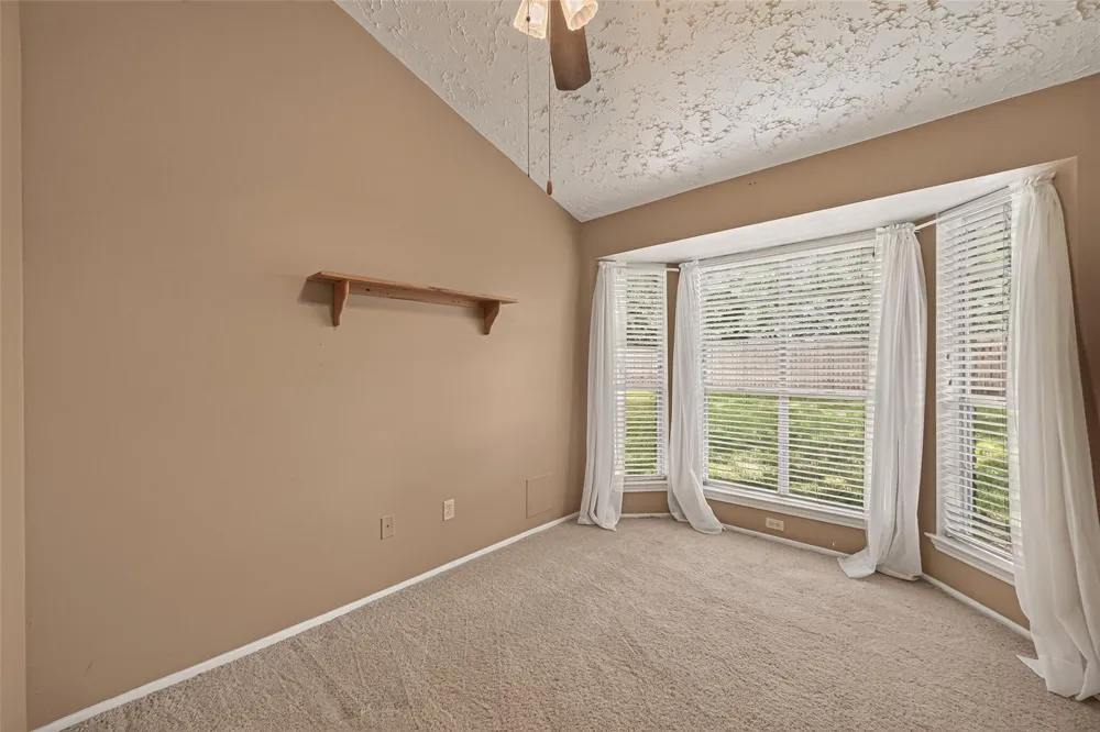 2811 Pheasant Creek Drive Sugar Land, TX 77498