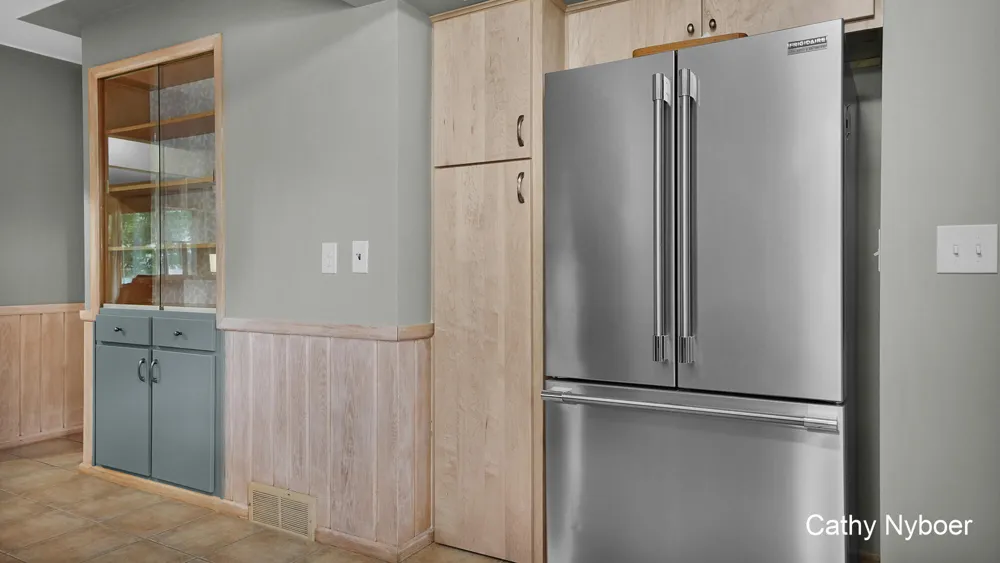 3860 Ivanrest Avenue SW Grandville, MI 49418