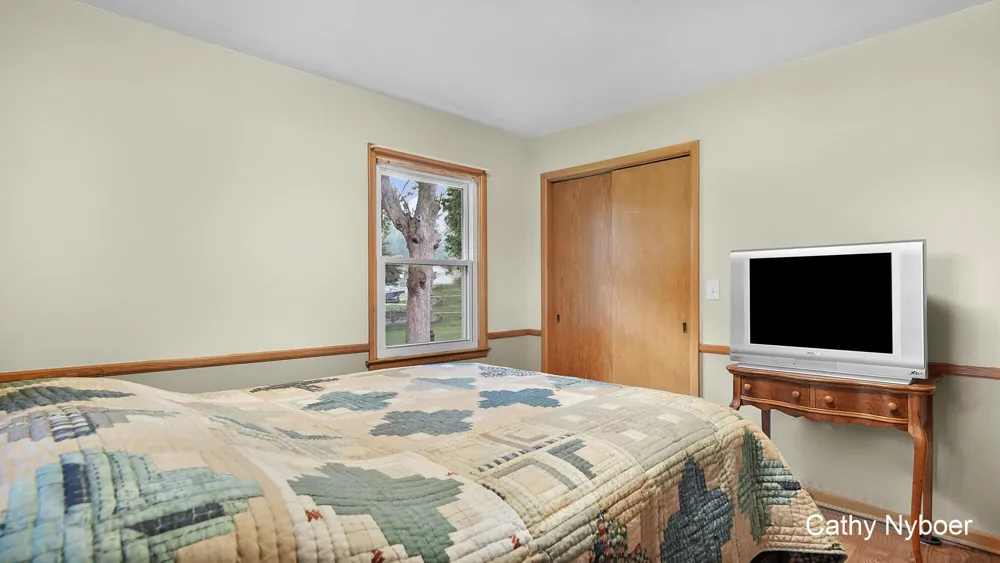 3860 Ivanrest Avenue SW Grandville, MI 49418