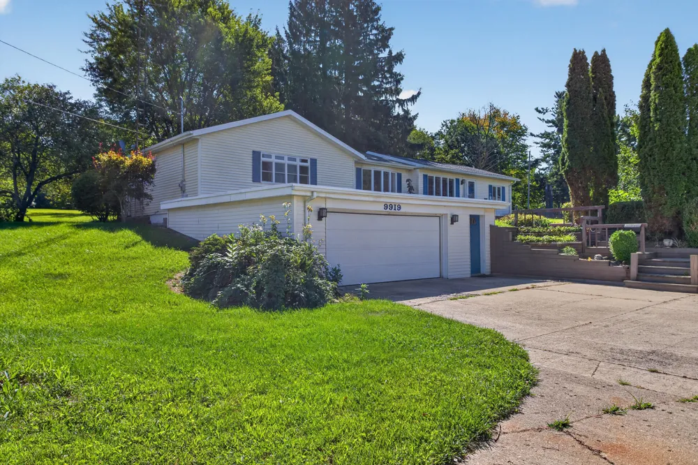 9919 Sand Lake Highway Onsted, MI 49265