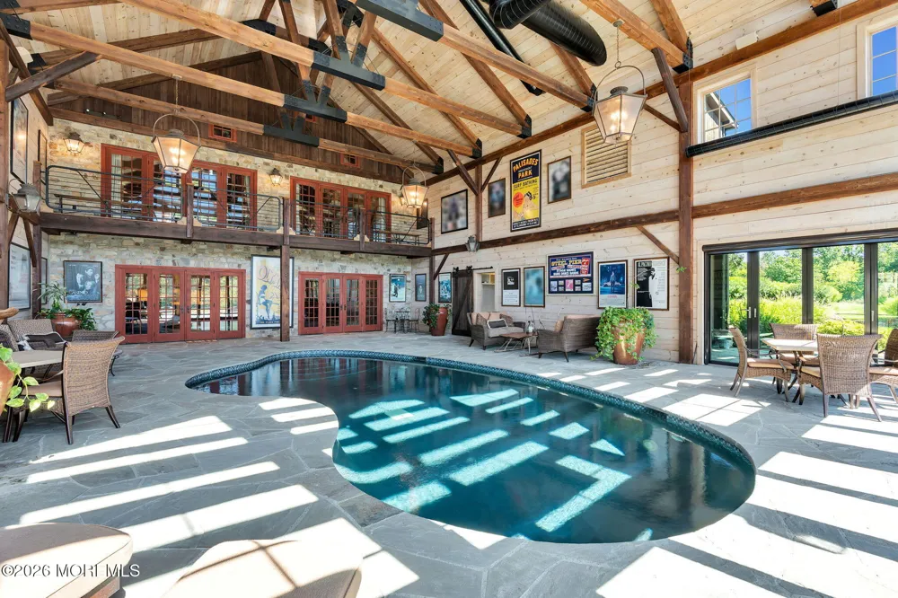 106 Mountain Top Road Glen Gardner, NJ 08826