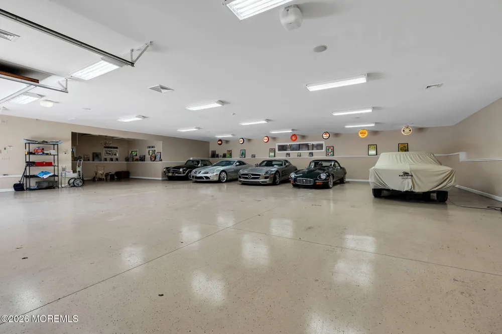 106 Mountain Top Road Glen Gardner, NJ 08826
